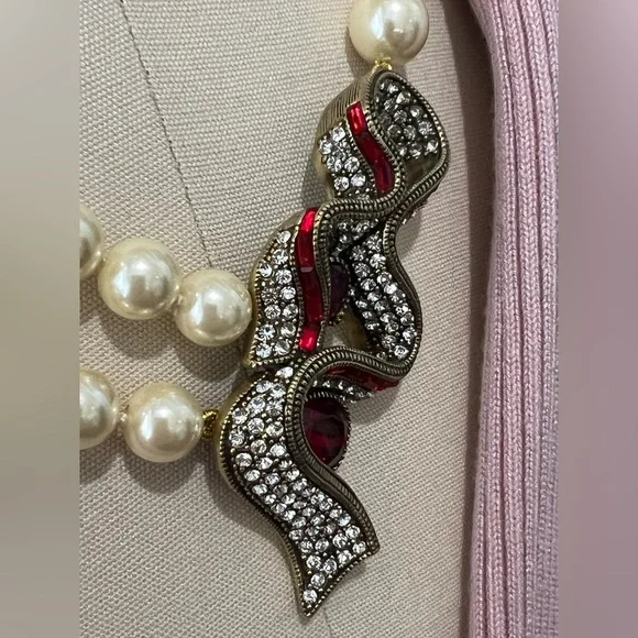 Heidi Daus 🆕 “Sweeter Than Candy”Swarovski Crystals Necklace & cream beads